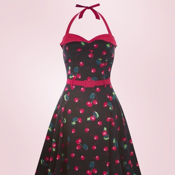 ❌SOLD OUT❌❗️HOST PICK❗️Collectif Multi-Way Dress - Picture 3 of 7